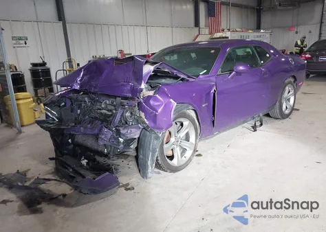 2018 Dodge Challenger R/T z USA, uszkodzony, nr VIN 2C3CDZBT1JH328056